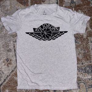 Kids Jordon Tshirt Size Small 8-10